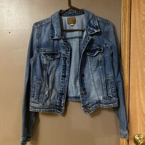 American Eagle Outfitters Medium Wash Denim Jacket
